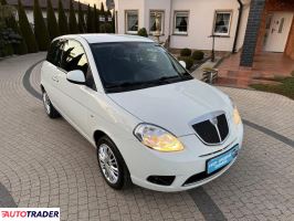 Lancia Ypsilon 2013 1.2 69 KM