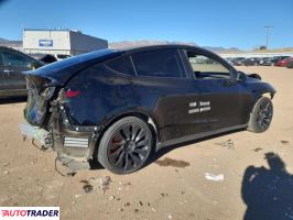 Tesla Model Y 2022 Tesla Model Y 2022