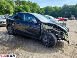 Tesla Model Y 2026
