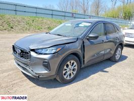 Ford Escape - zobacz ofertę