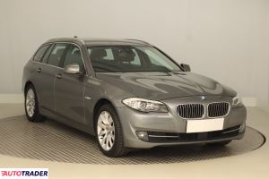 BMW 530 2013 3.0 254 KM