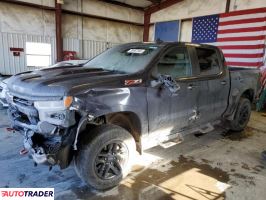 Chevrolet Silverado 2022 3