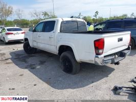 Toyota Tacoma 2021 3