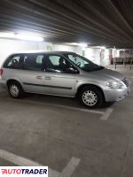 Chrysler Voyager 2005 3.3 174 KM