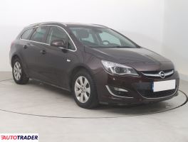 Opel Astra 2015 1.4 138 KM
