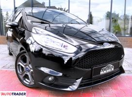 Ford Fiesta 2015 1.6 182 KM