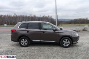 Mitsubishi Outlander 2017 2.3 150 KM