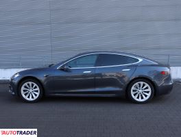 Tesla Model S 2018 517 KM