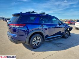 Nissan Pathfinder 2022 3