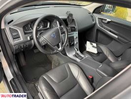 Volvo XC60 2017 2.0 149 KM