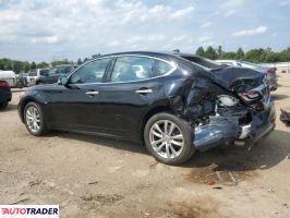 Infiniti Q70 2019 3