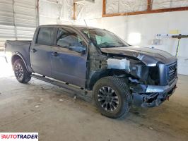 Nissan Titan 2020 5