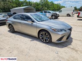 Lexus ES 2021 3