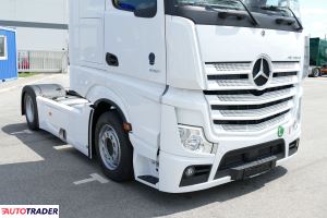 Mercedes Benz ciagnik siodlowy Mercedes Benz ciagnik siodlowy