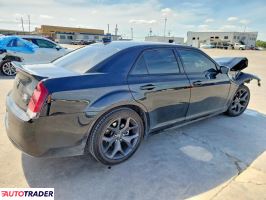 Chrysler 300C 2023 5