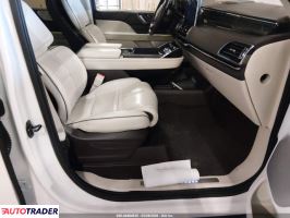 Lincoln Navigator 2021 3