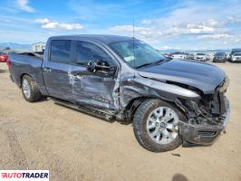 Nissan Titan 2020 5