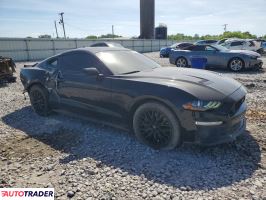 Ford Mustang 2020 5