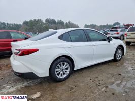 Toyota Camry 2025 2