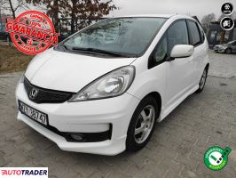 Honda Jazz 2013 1.3 99 KM