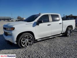 Chevrolet Silverado 2020 4