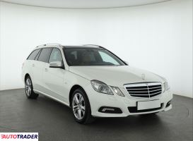 Mercedes E-klasa 2010 1.8 181 KM Mercedes E-klasa 2010 1.8 181 KM
