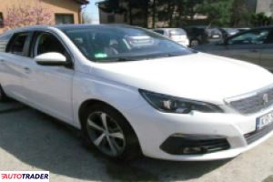 Peugeot 3008 2019 1.5 130 KM Peugeot 3008 2019 1.5 130 KM