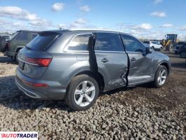 Audi Q7 2021 3