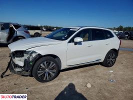 Volvo XC60 2022 2