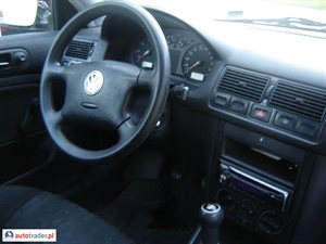 Volkswagen Golf 1998 1.4 75 KM Volkswagen Golf 1998 1.4 75 KM