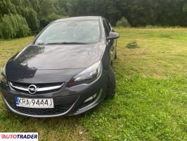 Opel Astra 2013 1.7 130 KM