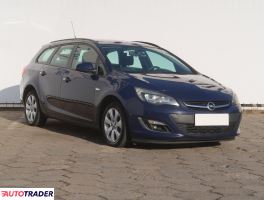 Opel Astra 2013 1.4 138 KM