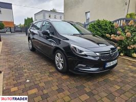 Opel Astra 2018 1.6 136 KM