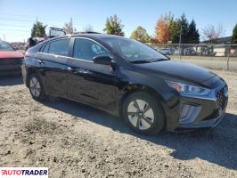 Hyundai IONIQ Hybrid 2022 1