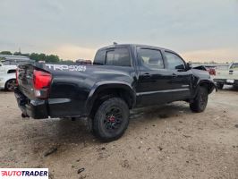 Toyota Tacoma 2019 3