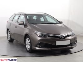 Toyota Auris 2016 1.6 109 KM