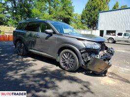 Nissan Pathfinder 2022 3