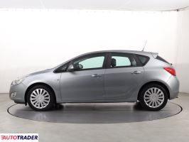 Opel Astra 2010 2.0 158 KM Opel Astra 2010 2.0 158 KM