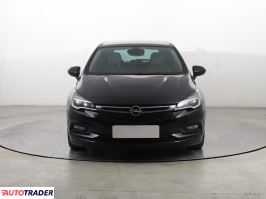 Opel Astra 2018 1.4 147 KM