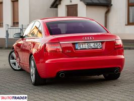 Audi A6 2005 3.1 255 KM