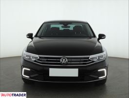 Volkswagen Passat 2021 1.4 214 KM