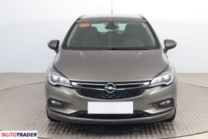 Opel Astra 2019 1.6 108 KM