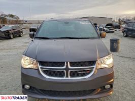 Dodge Grand Caravan 2019 3