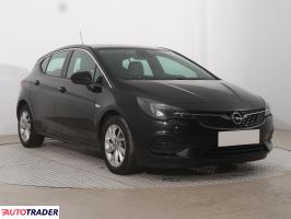 Opel Astra 2021 1.2 143 KM