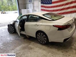 Nissan Altima 2025 2