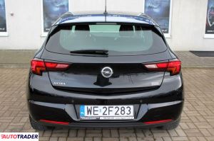 Opel Astra 2020 1.2 110 KM