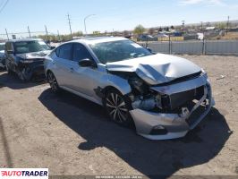 Nissan Altima - zobacz ofertę