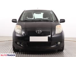 Toyota Yaris 2008 1.3 85 KM