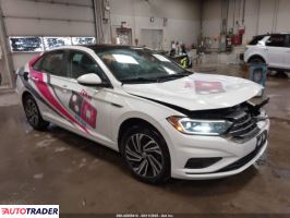 Volkswagen Jetta 2021 1