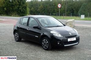 Renault Clio - zobacz ofertę Renault Clio - zobacz ofertę